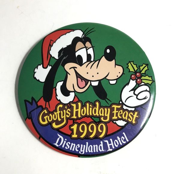 Vintage 1999 Disneyland Goofy's Holiday Feast Pin Pinback Button christmas - Picture 1 of 5
